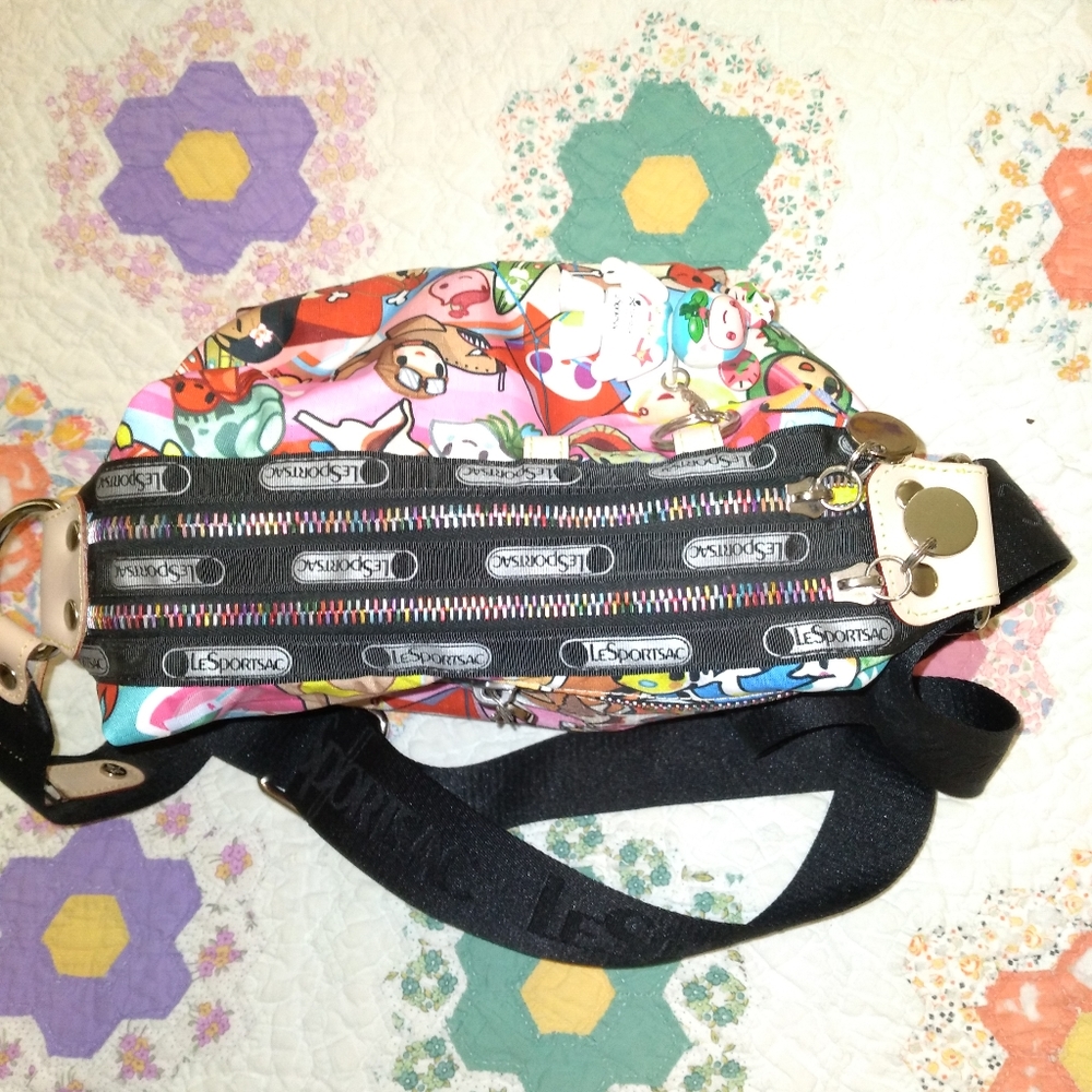 Tokidoki by LeSportsac crossbody bag - Picture 4 of 12